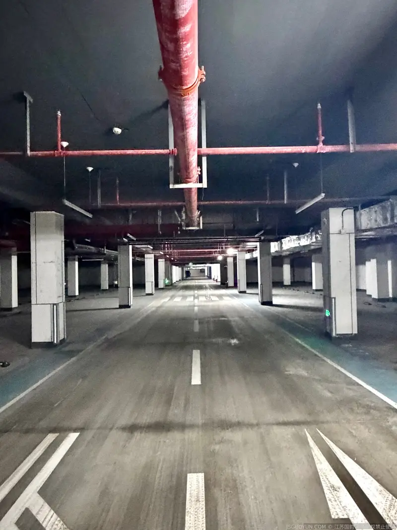 汇景·君悦府-停车场